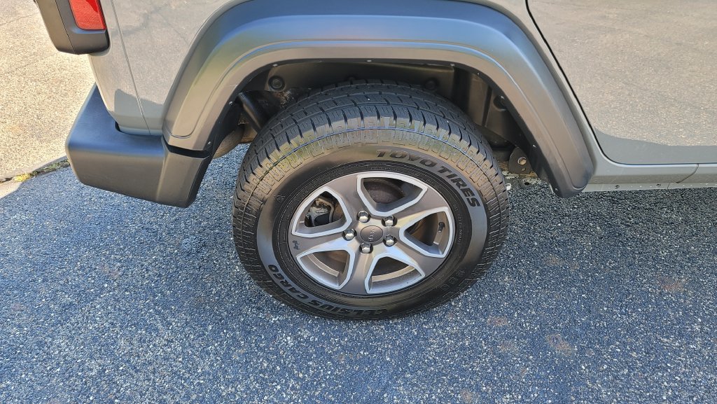 Used 2019 Jeep Wrangler Unlimited Sport S AWD/4WD image 13