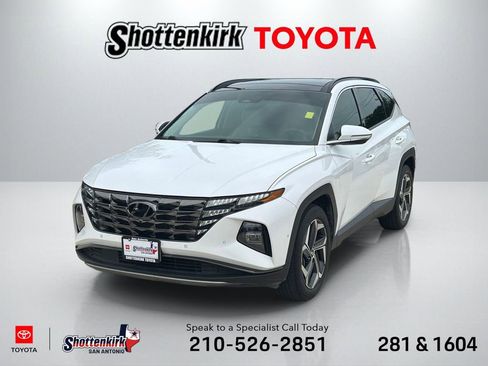 Used 2023 Hyundai Tucson Limited FWD image 1