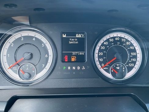 Used 2022 RAM 1500 Tradesman w/ Chrome Appearance Group image 17