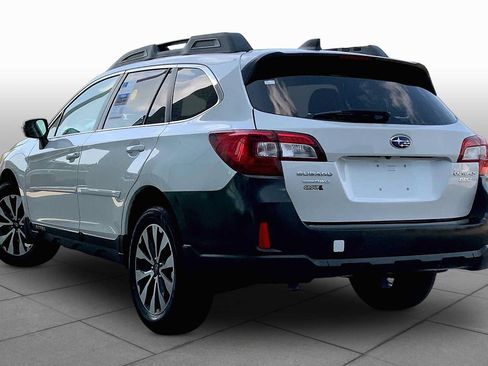 Used 2016 Subaru Outback 2.5i Limited AWD/4WD image 17