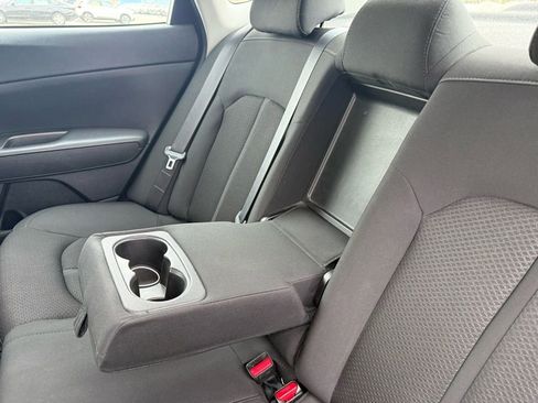 Used 2016 Kia Optima LX image 32