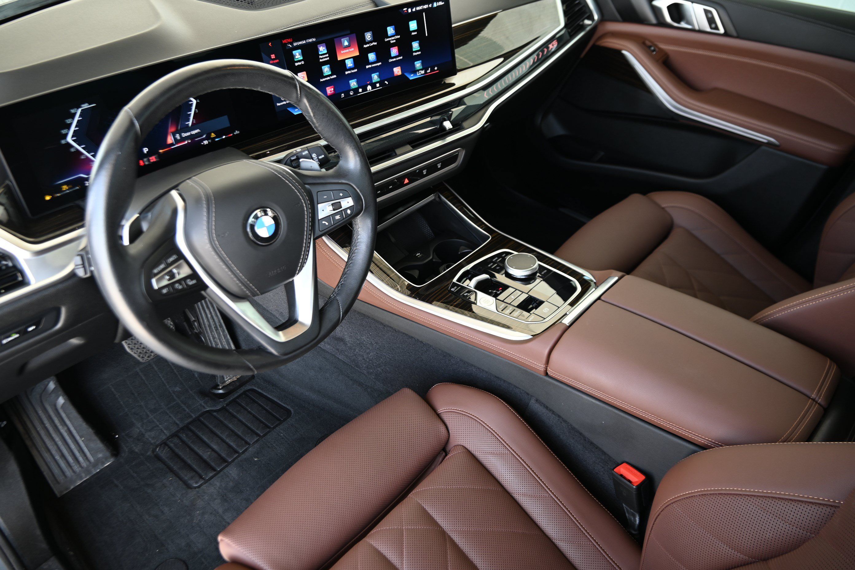 Certified 2025 BMW X5 sDrive40i w/ Parking Assistance Package RWD image 13