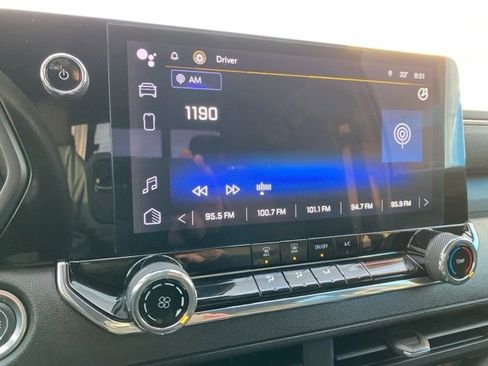 Used 2023 Chevrolet Colorado Trail Boss w/ Technology Package image 24