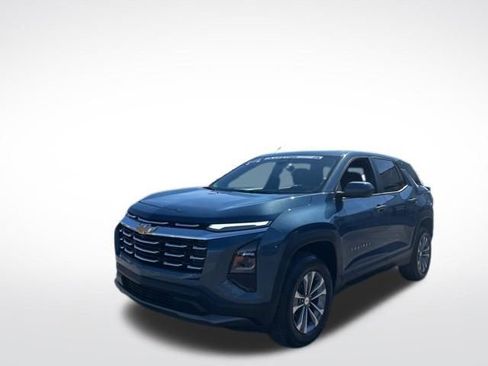 Certified 2025 Chevrolet Equinox LT AWD/4WD image 10