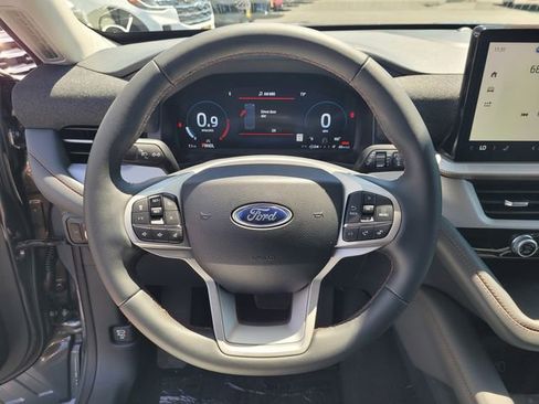 New 2026 Ford Explorer Active AWD/4WD image 9