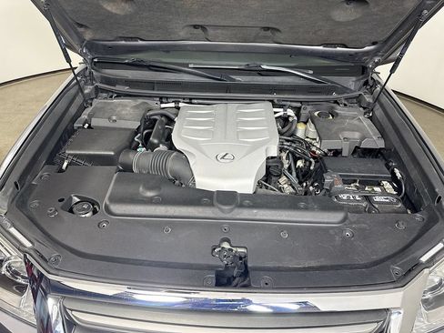 Used 2017 Lexus GX 460 Premium AWD/4WD image 34