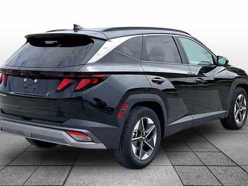 Used 2025 Hyundai Tucson SEL FWD image 11