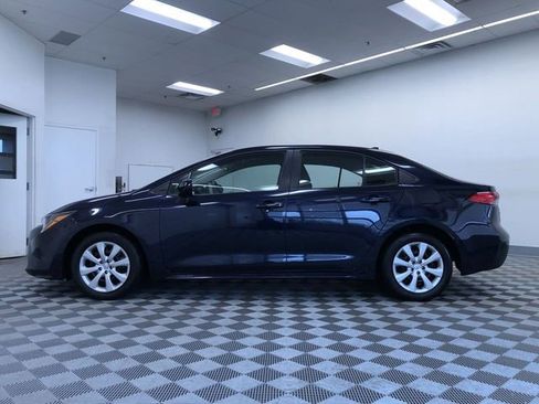 Certified 2025 Toyota Corolla LE FWD image 11
