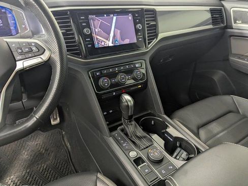 Used 2023 Volkswagen Atlas Cross Sport SEL Premium R-Line image 14