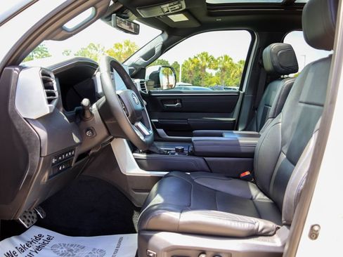 Used 2025 Toyota Tundra Platinum w/ TRD Off-Road Package AWD/4WD image 9
