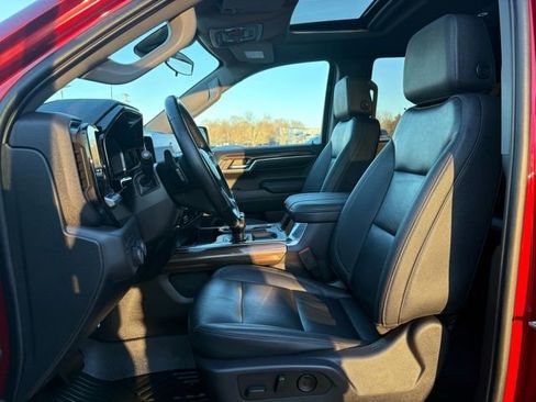 Used 2023 Chevrolet Silverado 1500 LT Trail Boss w/ LT Trail Boss Premium Package image 21