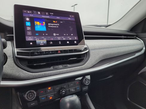 Used 2022 Jeep Compass Latitude w/ Convenience Group image 25