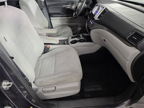 Used 2016 Honda Pilot EX image 34
