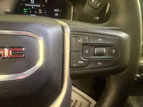 Used 2025 GMC Sierra 1500 SLT AWD/4WD image 34