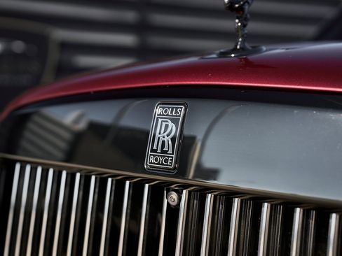 Used 2022 Rolls-Royce Cullinan Black Badge image 8