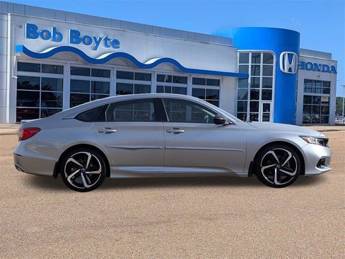 Certified 2021 Honda Accord Sport Special Edition image 2