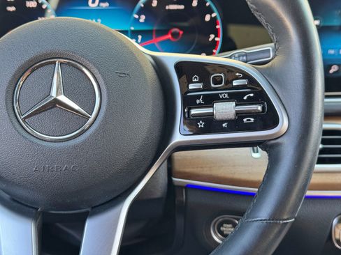 Used 2021 Mercedes-Benz GLE 350 4MATIC w/ Premium Package image 25