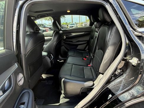 Used 2023 INFINITI QX55 Essential AWD/4WD image 14