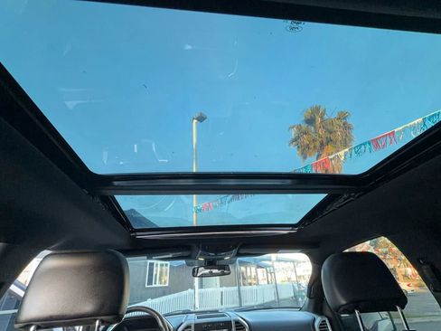 Used 2015 Ford F150 Lariat w/ Equipment Group 502A Luxury image 32