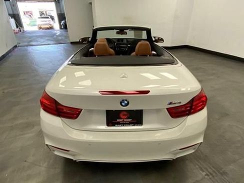 Used 2016 BMW M4 Convertible RWD image 5