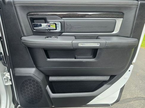 Used 2015 RAM 1500 Limited AWD/4WD image 22