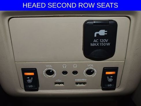 Used 2017 Nissan Pathfinder Platinum w/ Family Entertainment Package image 7