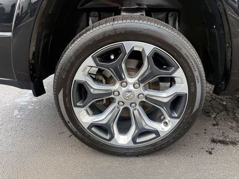 Used 2019 RAM 1500 Limited AWD/4WD image 54