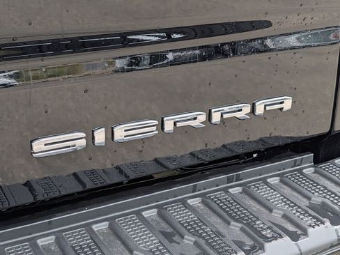 New 2026 GMC Sierra 1500 Denali w/ Denali Reserve Package AWD/4WD image 16