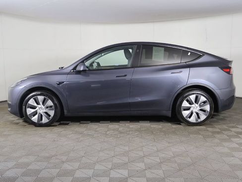 Used 2023 Tesla Model Y Long Range AWD/4WD image 20