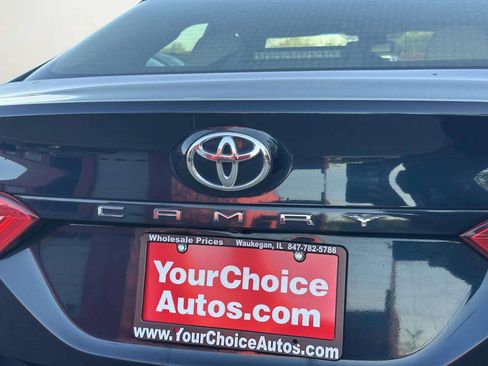 Used 2018 Toyota Camry LE FWD image 36