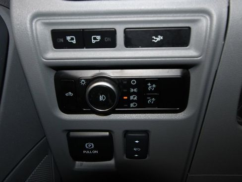 Used 2023 Ford F150 XLT w/ Equipment Group 302A High image 9