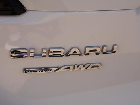 Used 2024 Subaru Outback Premium AWD/4WD image 10