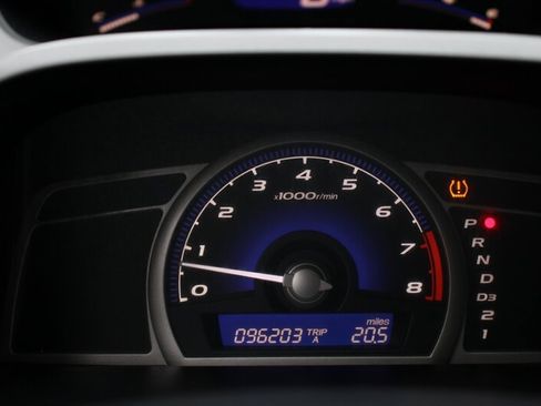 Used 2010 Honda Civic LX image 7
