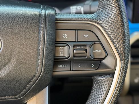 Used 2024 Toyota Tacoma TRD Sport w/ TRD Sport Upgrade Package AWD/4WD image 9