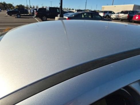 Used 2017 Ford Focus SE image 11