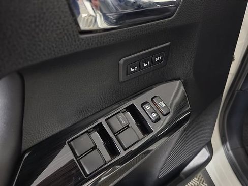 Used 2018 Toyota RAV4 Limited w/ All Weather Liner Package AWD/4WD image 22
