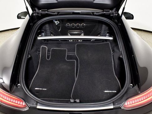 Used 2019 Mercedes-Benz AMG GT image 33