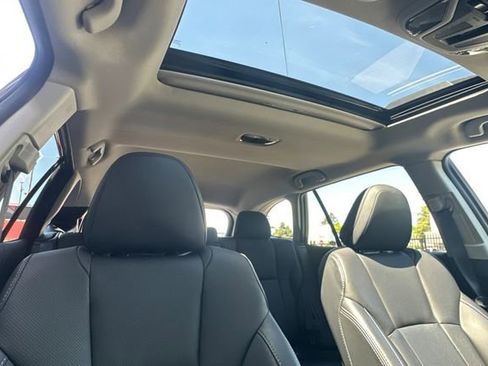 Used 2021 Subaru Outback Limited AWD/4WD image 17