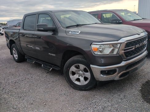 Used 2023 RAM 1500 Big Horn AWD/4WD image 3