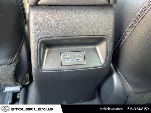 Used 2025 Toyota Corolla XSE FWD image 18