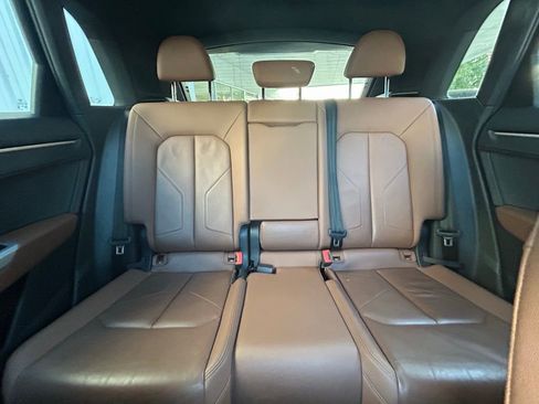 Used 2022 Audi Q3 2.0T Premium Plus w/ Premium Plus Package image 13