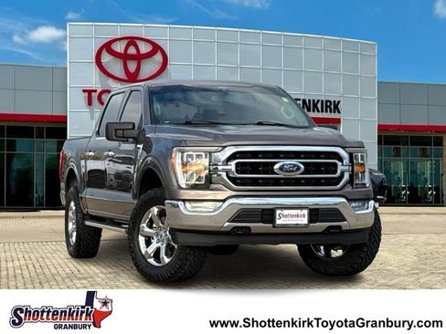 Used 2022 Ford F150 XLT w/ Equipment Group 302A High image 1