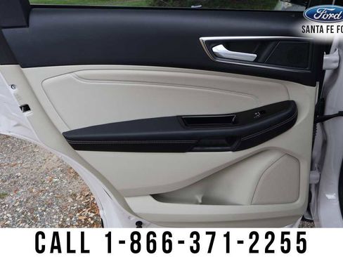 Used 2019 Ford Edge Titanium w/ Equipment Group 301A image 17