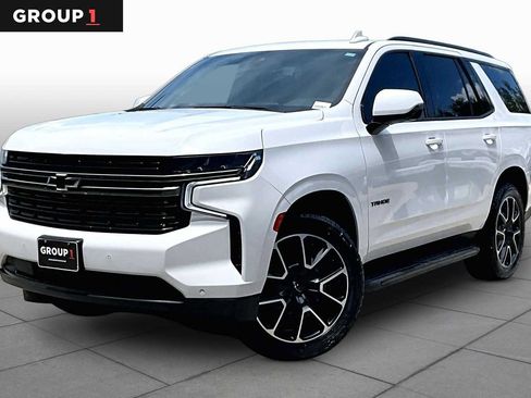 Used 2021 Chevrolet Tahoe RST w/ Luxury Package RWD image 1