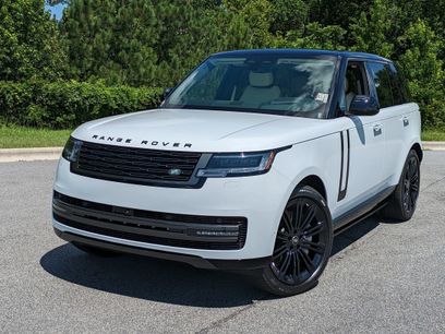 New 2025 Land Rover Range Rover SE