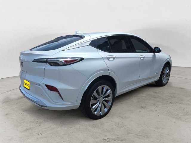 Used 2025 Buick Envista Avenir FWD image 5