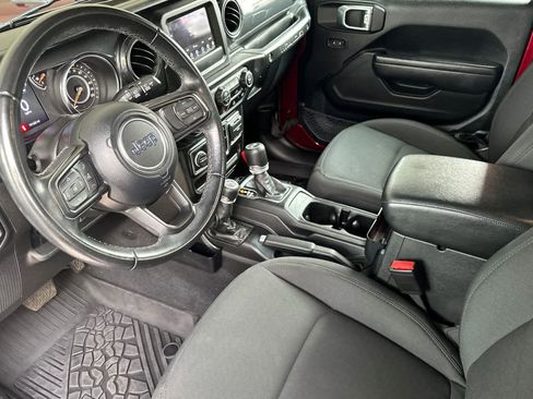 Used 2022 Jeep Wrangler Unlimited Sport AWD/4WD image 11