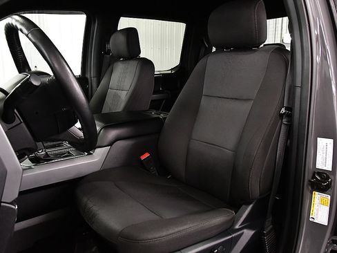 Used 2020 Ford F150 XLT w/ Equipment Group 302A Luxury AWD/4WD image 30