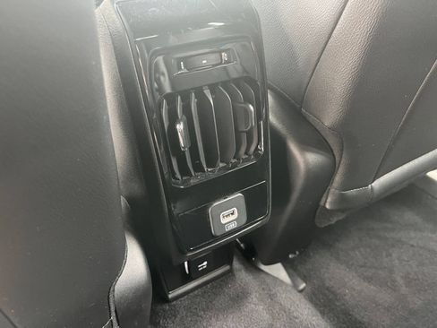 Used 2025 Jeep Compass Trailhawk AWD/4WD image 21