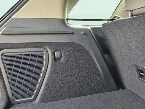 New 2026 Lincoln Corsair Reserve image 28